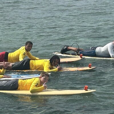 60 to 90 minutes Open Book Surfing Lesson with Certified Guide