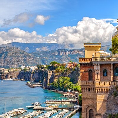 Private Transfer from Naples Airport to Sorrento