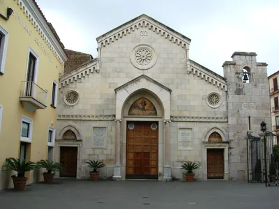 Amalfi Coast Private Day Tour from Sorrento or Naples with Stops in Positano, Amalfi and Ravello