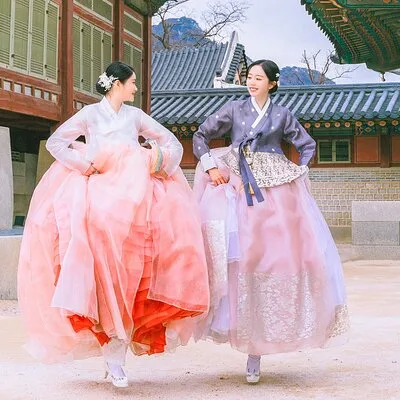 Gyeongbokgung Palace Hanbok Rental Experience Hanboknam (내국인불가)