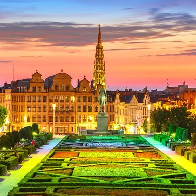Brussels Christmas Market Magic Walking Tour with a Local