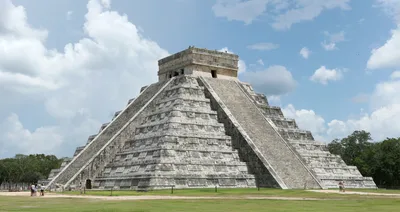 Chichen Itza Private Tour VIP with Cenote Oxman and Valladolid Lunch from Tulum