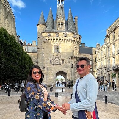 Private Guided Tour of Bordeaux with a Local Guide
