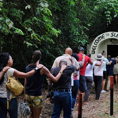 Kadelo Travels