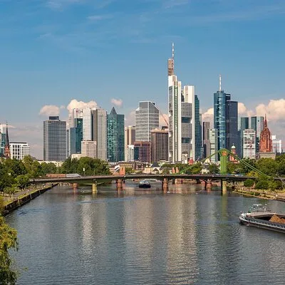 Frankfurt Private Walking Tour With a Local Guide