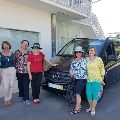 Private transfer Santiago Compostela to Lisbon