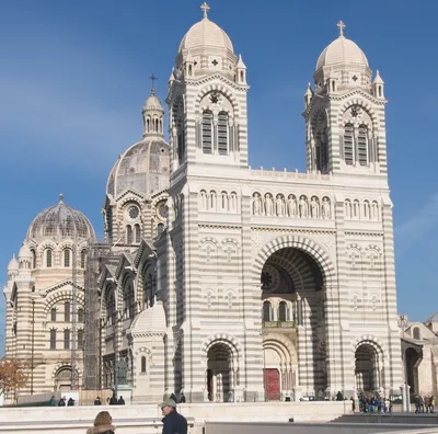 Marseille Walking Food Tour Full Meal of Local Tastes by Do Eat Better