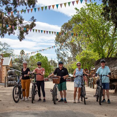 Echuca Guided E-Bike Cycling Tour