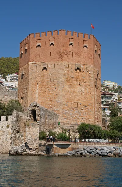 Alanya Pirate Boat Tour with Lunch and Drinks