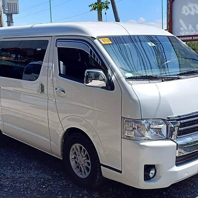 Private Departure Airport Transfer in Manila Bay and Makati Area