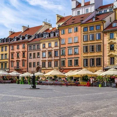 Discover Warsaw’s most Photogenic Spots with a Local
