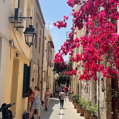 Explore Real Crete