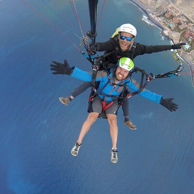 Paragliding Tandem Flight in Tenerife South ADRENALINE!