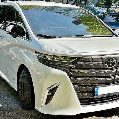 New Chitose Airport Private Transfer to Sapporo/Niseko/Furano