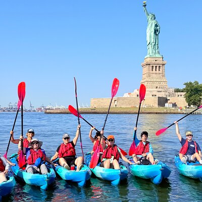 Urban Paddle Kayak Tours, Lessons & Kayak Trips