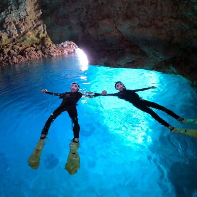 Blue Cave Private Snorkeling with Photoshoot