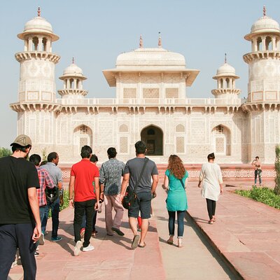 A Walk About Mughal Women - Private Guide Tour in Etmad Ud Daula