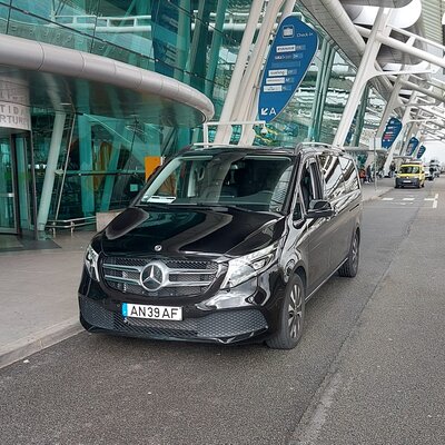 Private Airport Transfer from Porto to Aveiro