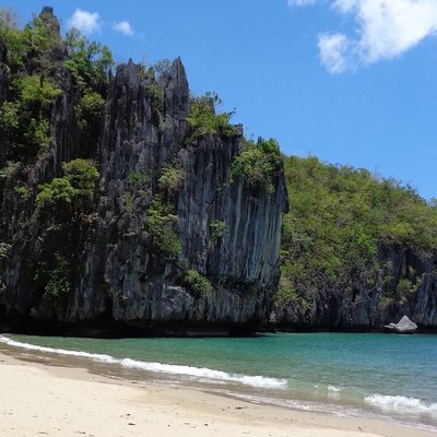 WORLD HOLIDAY TRAVEL AND TOURS