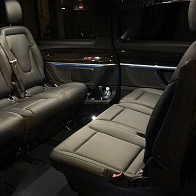 Taxi Charleroi Airport < - > Brussels