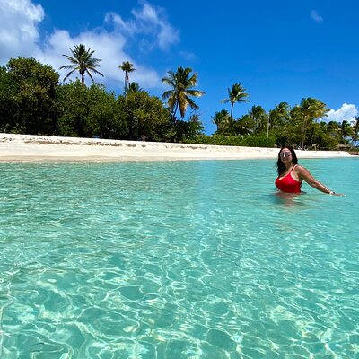 Escape To Paradise PR