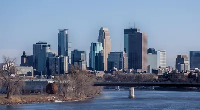 Minneapolis 75-Minute Narrated Scenic Trolley Tour