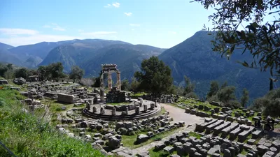 Delphi Archaeological Site, Museum & Arachova Small-Group Day Trip from Athens