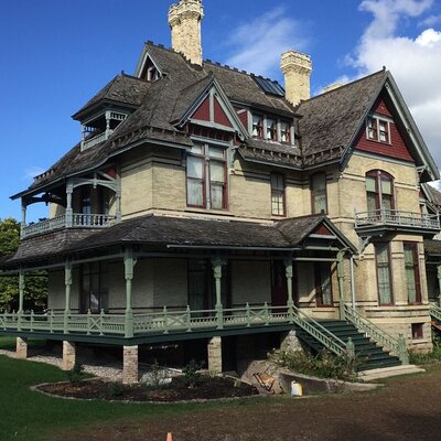Hearthstone Historic House Museum