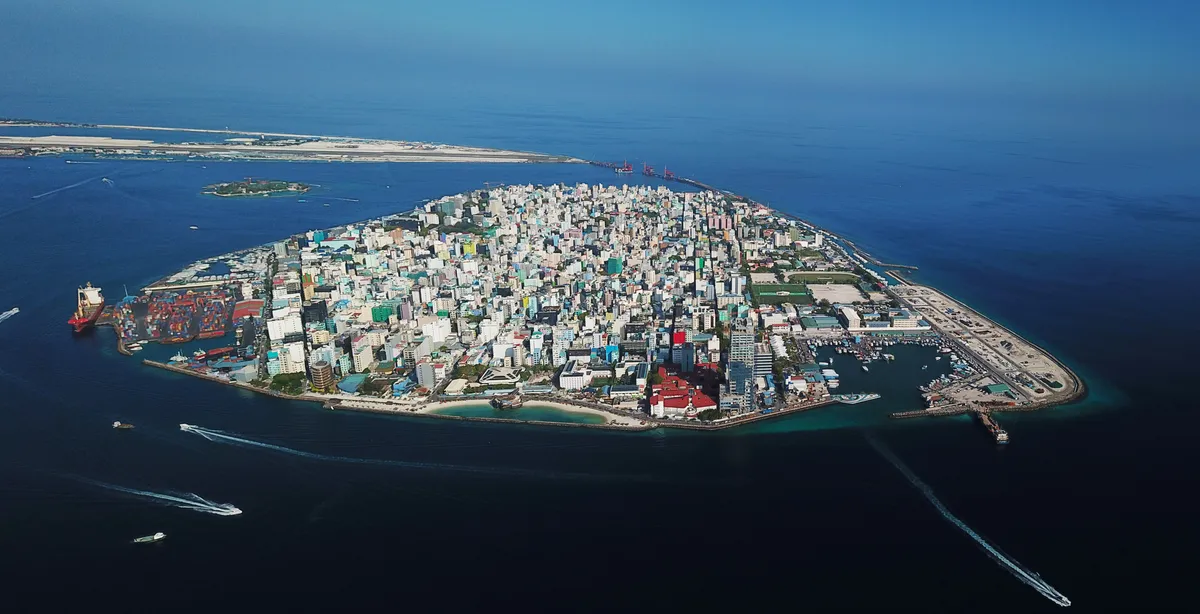 Malé Uncovered Heritage and Culture Walking Tour Including Grand Friday Mosque and Fish Market