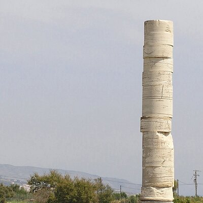 Rhenia Tours