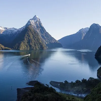 Milford Sound Cruise - RealNZ