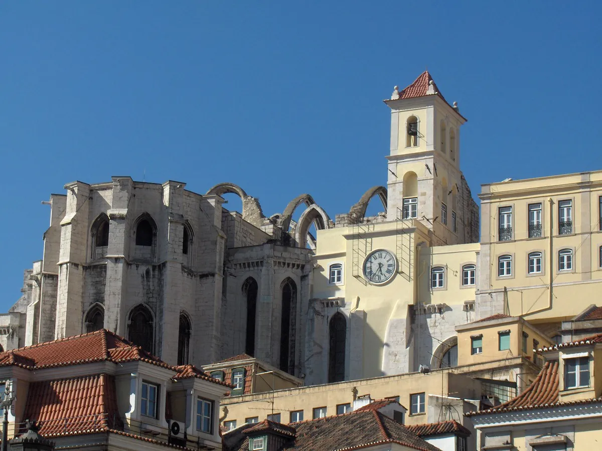 Lisbon Half-Day Private Van Tour Including Belem, Pastéis de Belém, 25th of April Bridge and Christ the King Statue