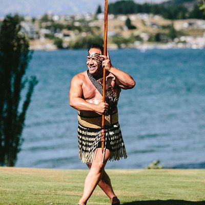 WanaHaka Wine Tours Maori Culture