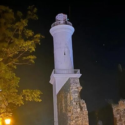 Walking tour Colonia del Sacramento. ENG, SPA, GER, BY