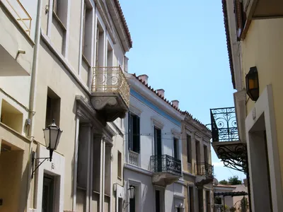 Athens City and Sea Electric Bike Tour with Beach Stop
