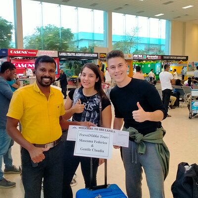 Travelhikka tours Sri Lanka