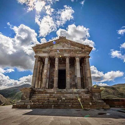 Affordable private tour to Garni pagan temple