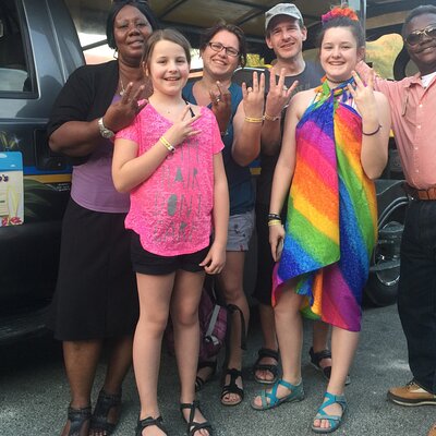 Brenda And Franko's Fun Tours