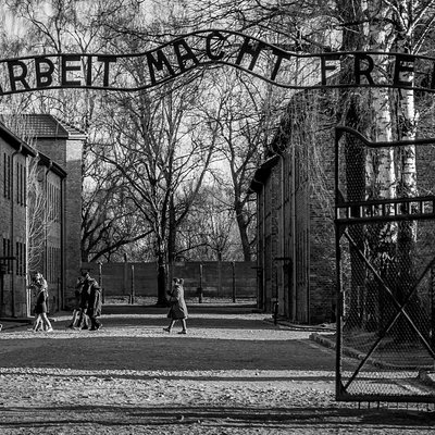 Krakow Auschwitz Tours