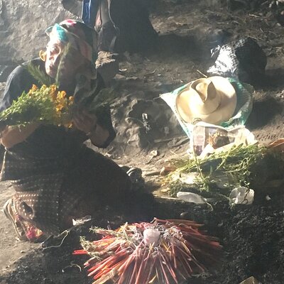 Lake Atitlan: Mayan Ceremony at the Sacred Caves