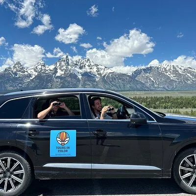Tours In Color