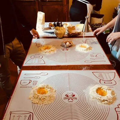 Cortona Cooking Class: Make Fresh Pasta or Pizza with Giada