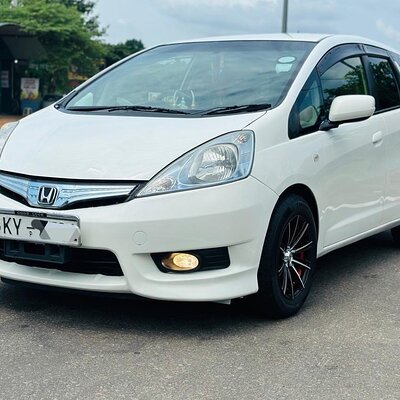 Sigiriya to Colombo Airport Departure Transfer