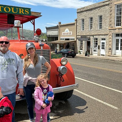 Vogue Travel and Tours