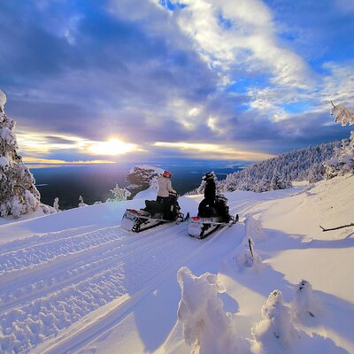 Guided Snowmobile Tours In The National Volcanic Monument