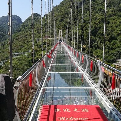 Private Guangzhou tour guide Xaq