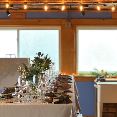 Oyster and Wine Tasting in a Cozy Seaside Lodge