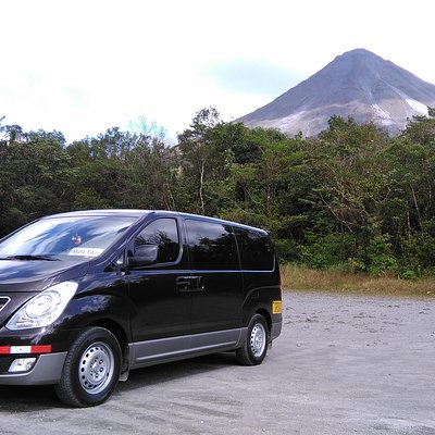SJO Private Transfer to Arenal or La Fortuna up to 5 people (One way)