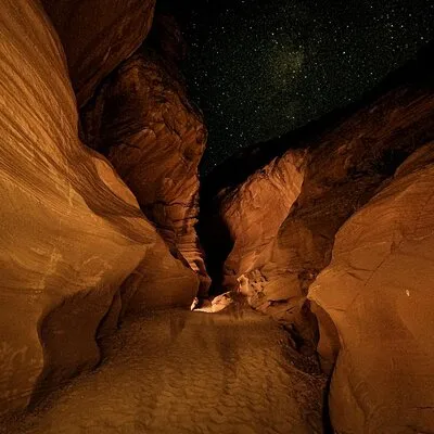 Night Photography Tour in Upper Antelope Canyon