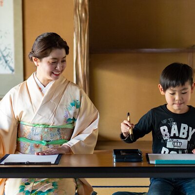 Calligraphy Experience at an Old House near Matsumoto Castle